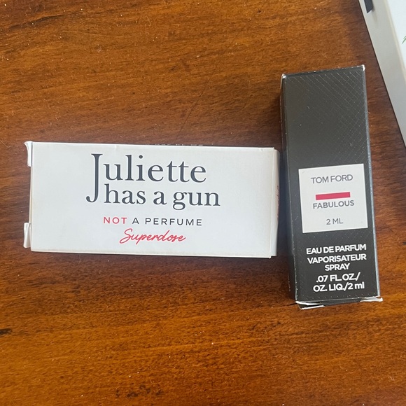 Assorted Perfume Samples - Picture 2 of 4